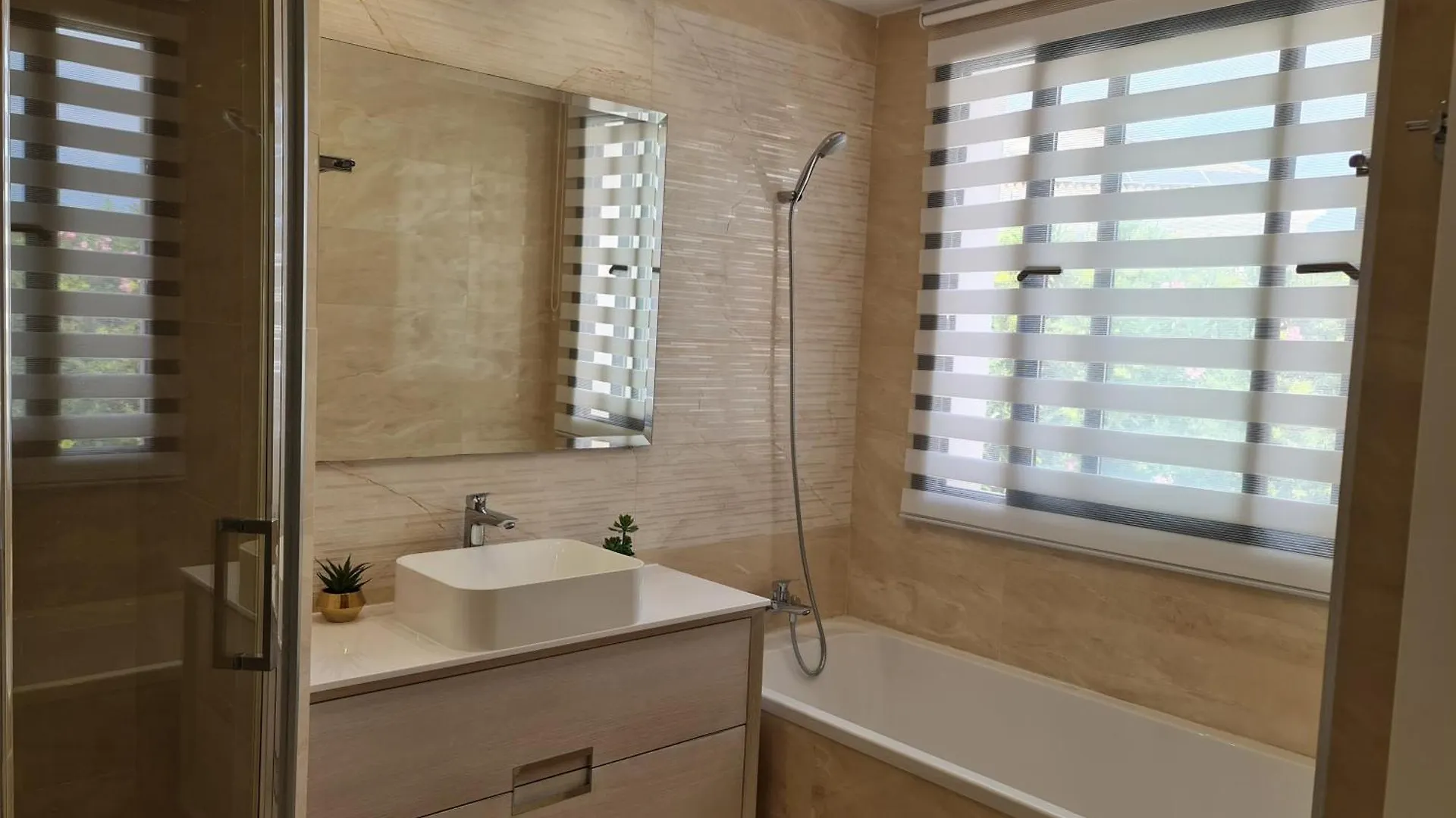 Villa Valeriya Vista Al Mar Marbella