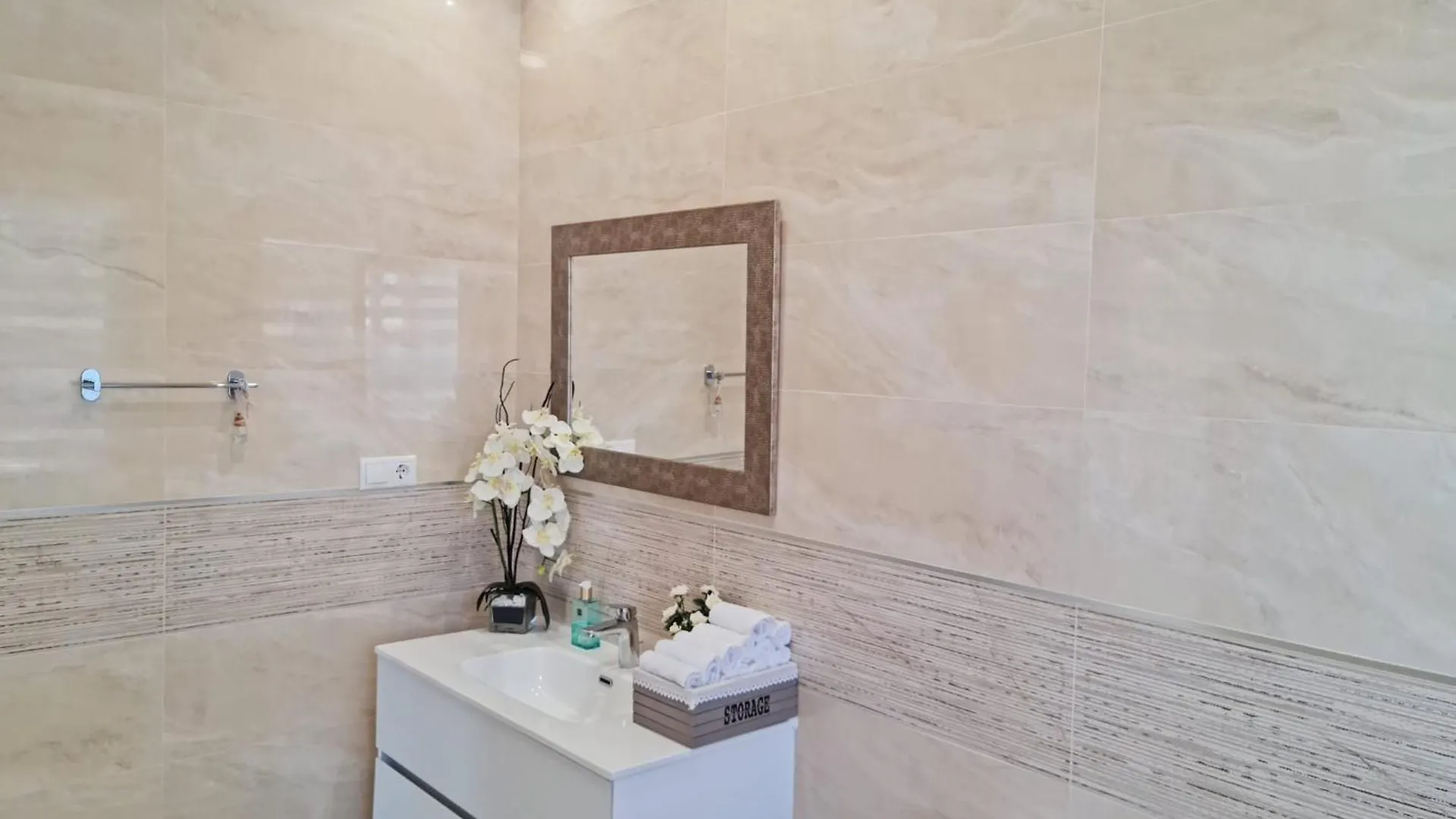 Villa Valeriya Vista Al Mar Marbella 0*,  Spanyolország