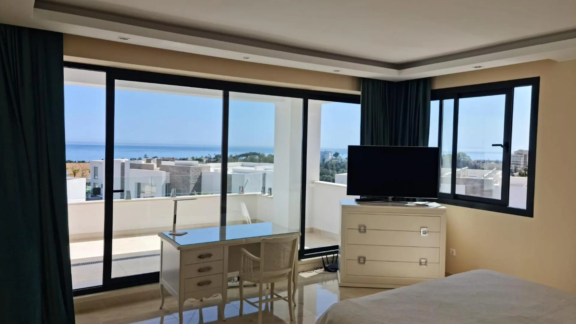 Villa Valeriya Vista Al Mar Marbella