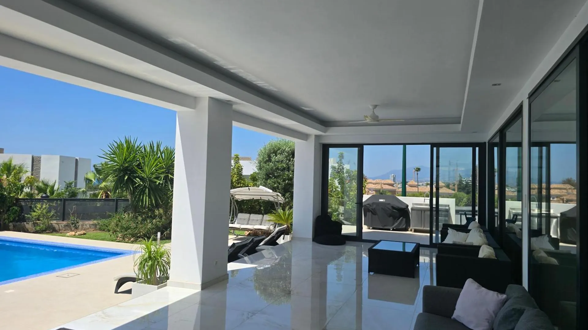 Villa Valeriya Vista Al Mar Marbella
